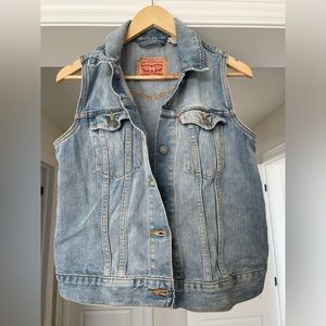 Vintage Levi’s Vest